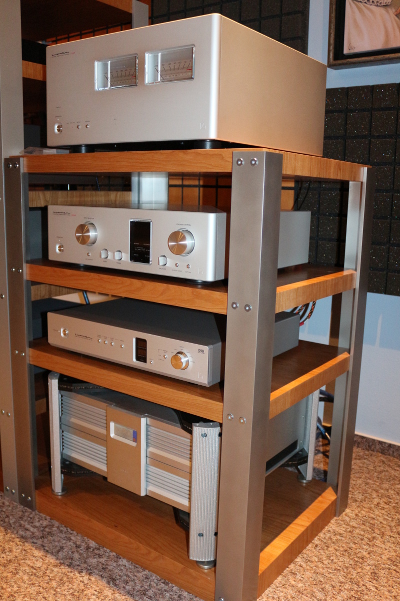 LUXMAN2